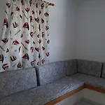 Διαμέρισμα Holidays In Paros