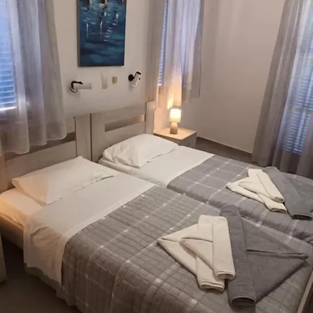 Holidays In Paros * Alikí