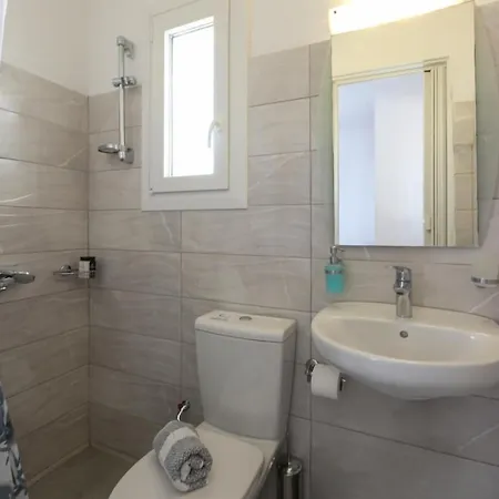 아파트 Holidays In Paros