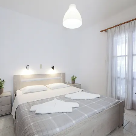 Holidays In Paros * Alikí