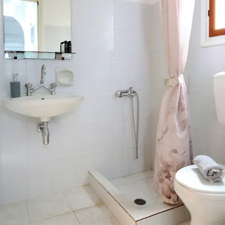 아파트 Holidays In Paros