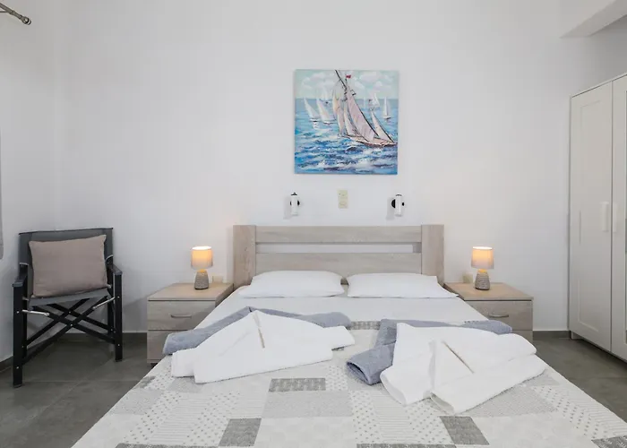 Holidays In Paros Apartmán Alikí